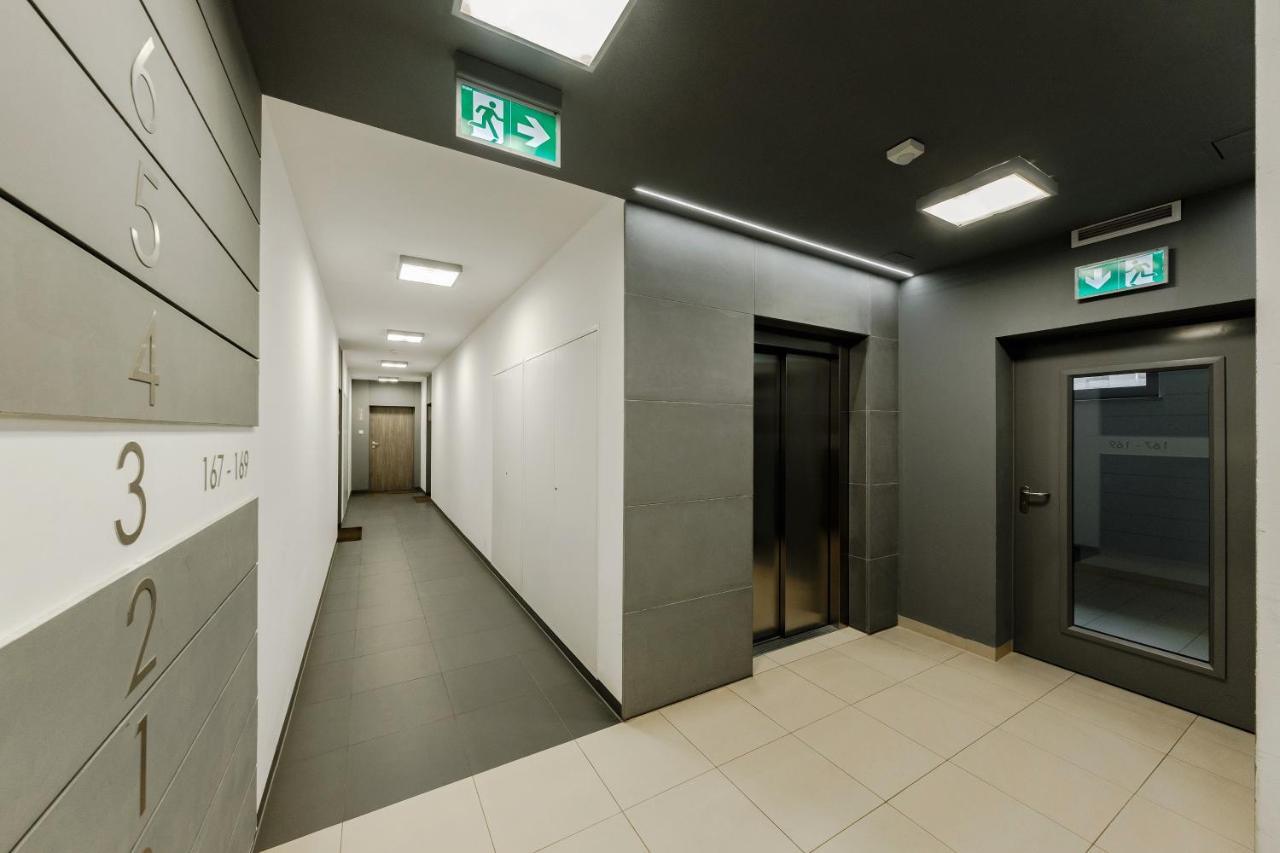 Apartment Wola, Wi-Fi, Smart Lock, Air Condition Варшава Экстерьер фото