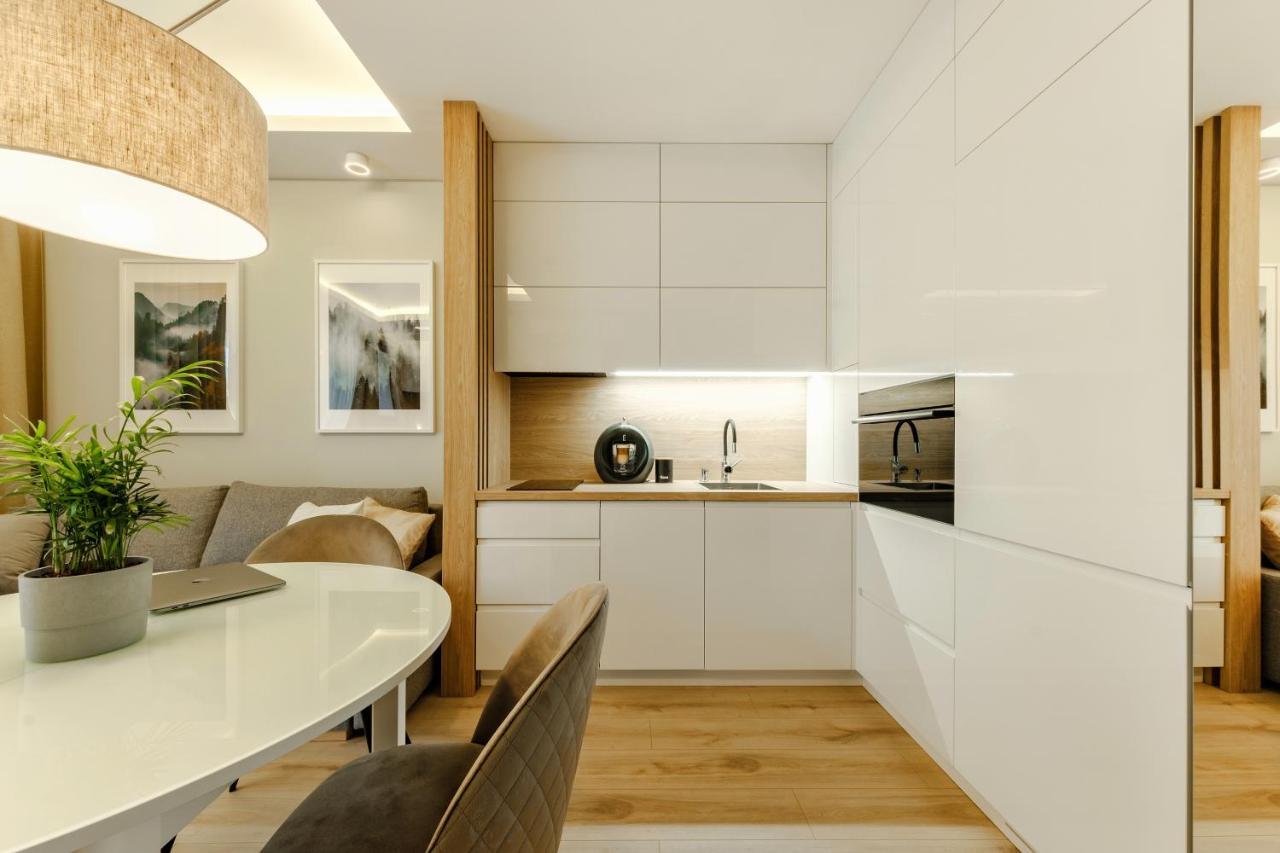 Apartment Wola, Wi-Fi, Smart Lock, Air Condition Варшава Экстерьер фото