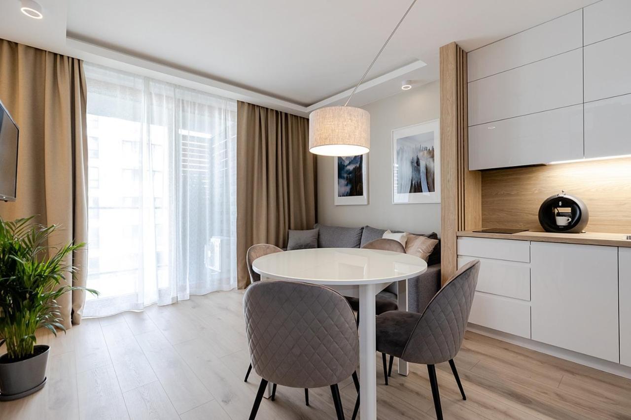 Apartment Wola, Wi-Fi, Smart Lock, Air Condition Варшава Экстерьер фото